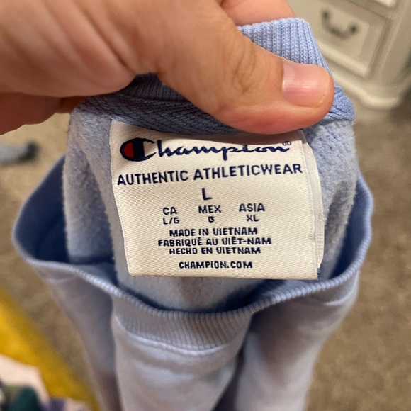 Champion Ombré Sweatshirt - Picture 2 of 2